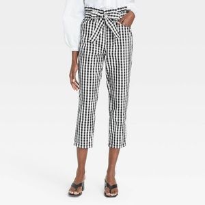 ❌SOLD❌Kendall & Kylie Black&White Gingham Paperbag Pant